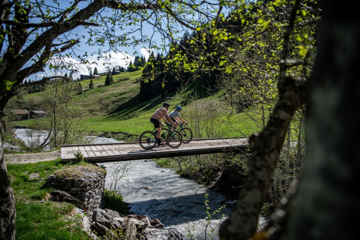 Geschichte: Sunny Side Tour: Brigels-Ladral-Pigniu-Rueun-Brigels (Gravel)