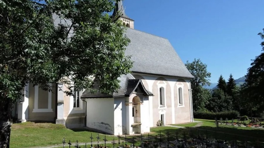 Geschichte: Kirche Sogn Vintschegn in Pleif, Vella