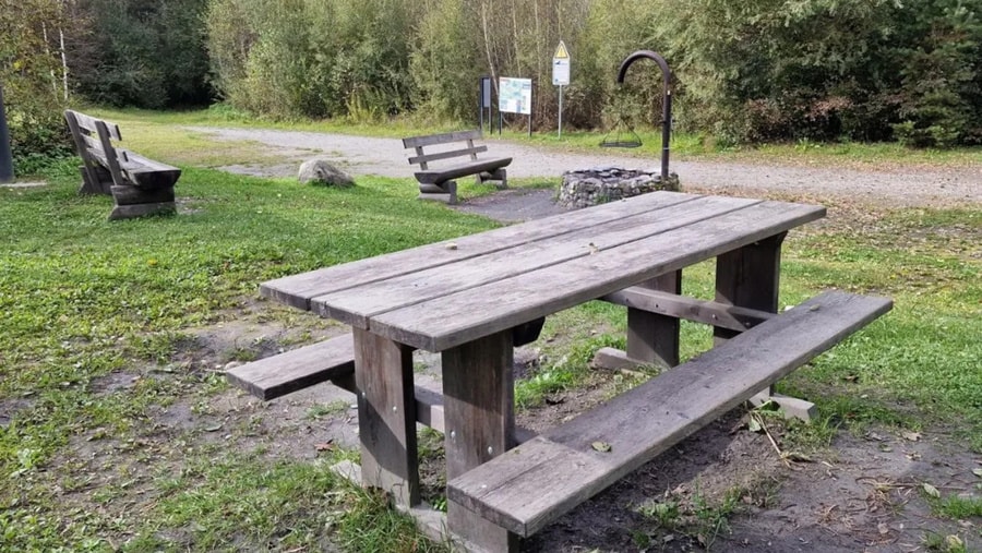 Geschichte: Feuerstelle Isla Sut, Castrisch